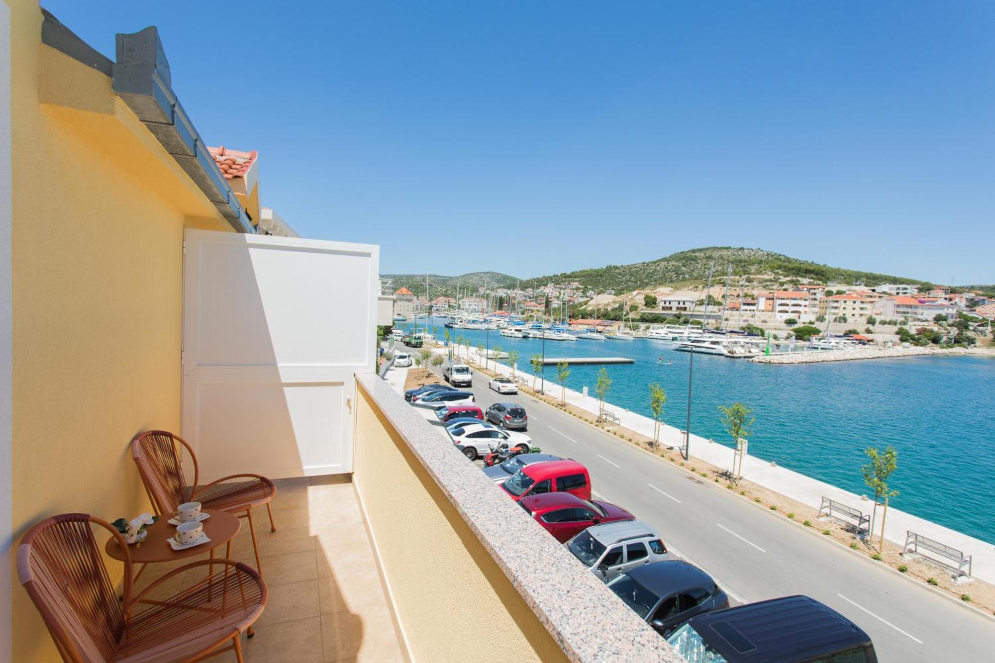 Beach Apartments Mediteran 玛里纳 外观 照片